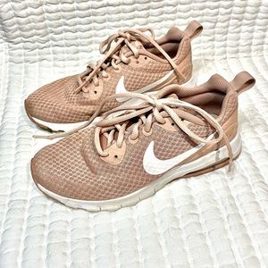 Womens Nike Sneakers. Size 6.5